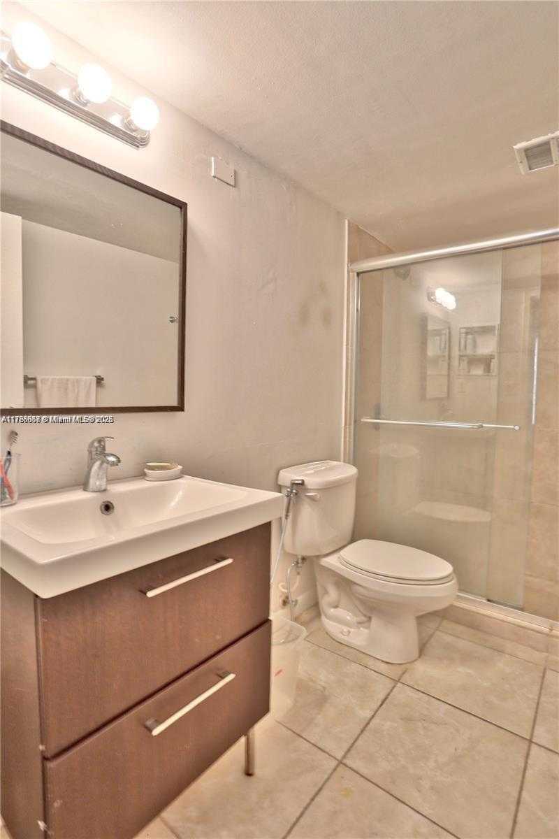 Small Image of 555 NORTH EAST 15TH ST #10G, Miami Number 6
