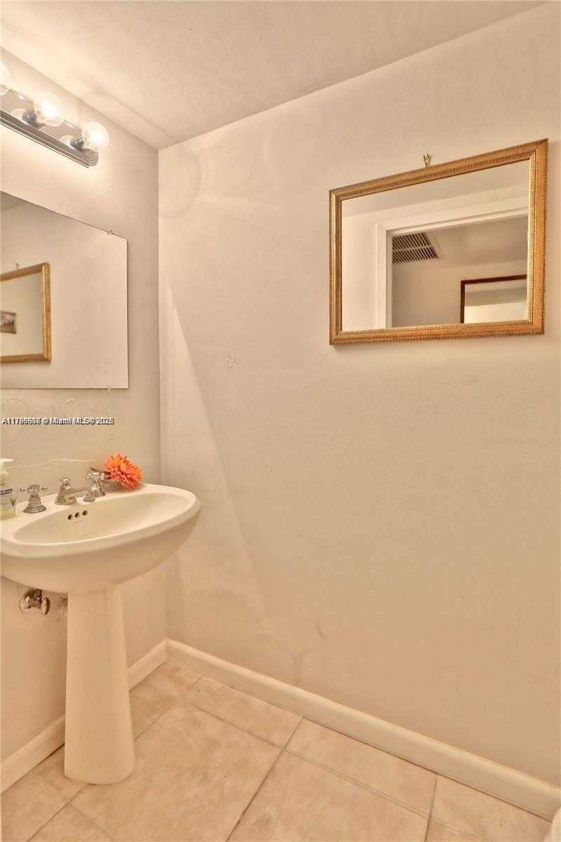 Small Image of 555 NORTH EAST 15TH ST #10G, Miami Number 8
