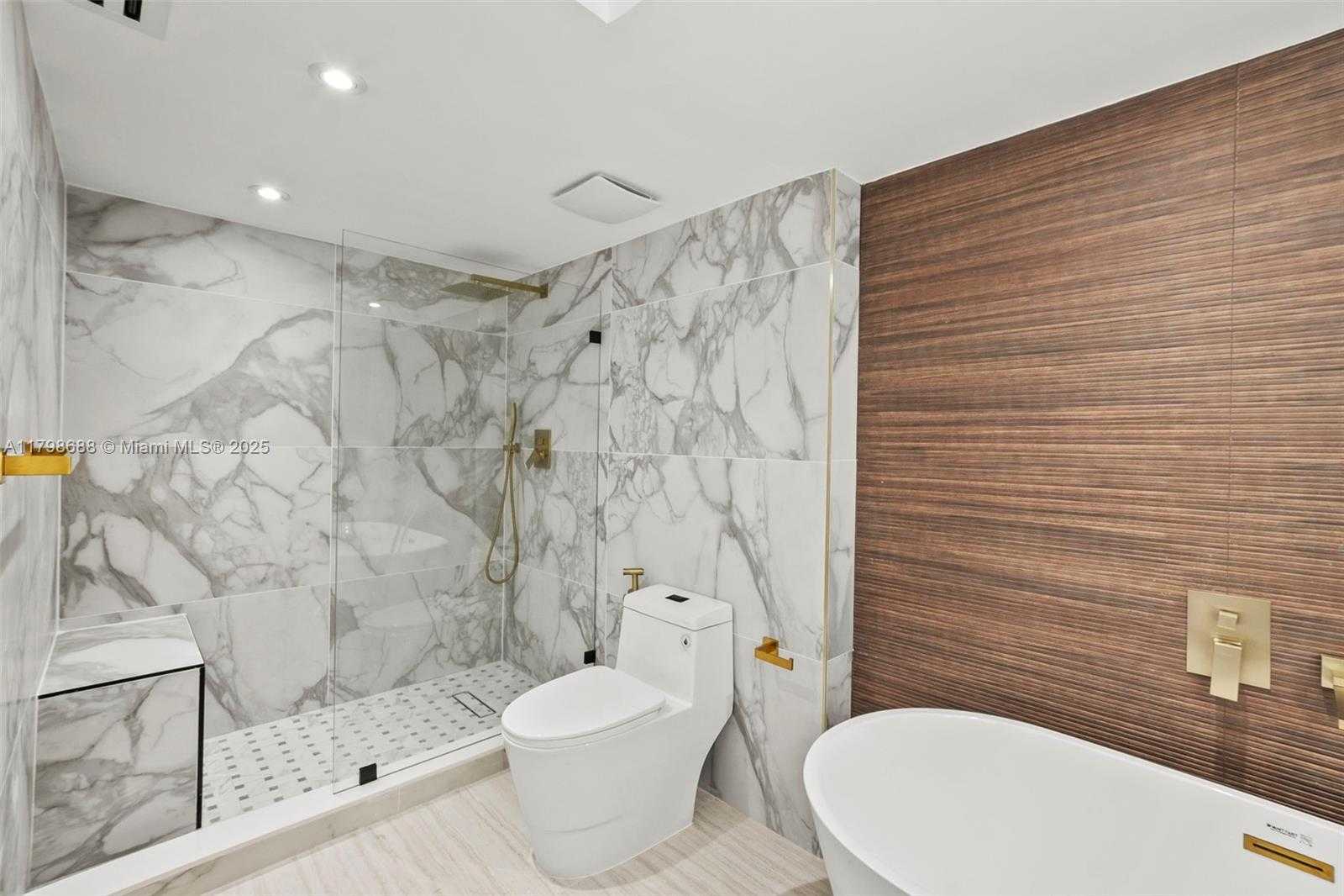 Small Image of 19101 NORTH EAST 36TH CT #203, Aventura Number 16
