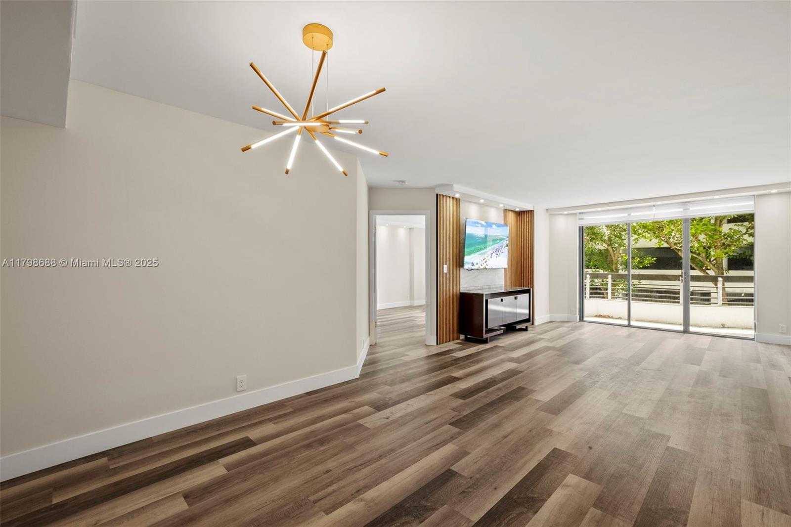 Small Image of 19101 NORTH EAST 36TH CT #203, Aventura Number 2