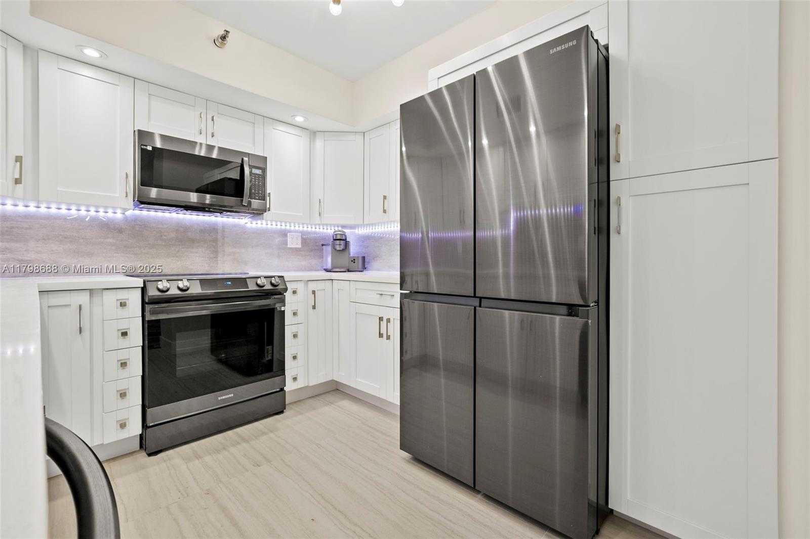 Small Image of 19101 NORTH EAST 36TH CT #203, Aventura Number 9