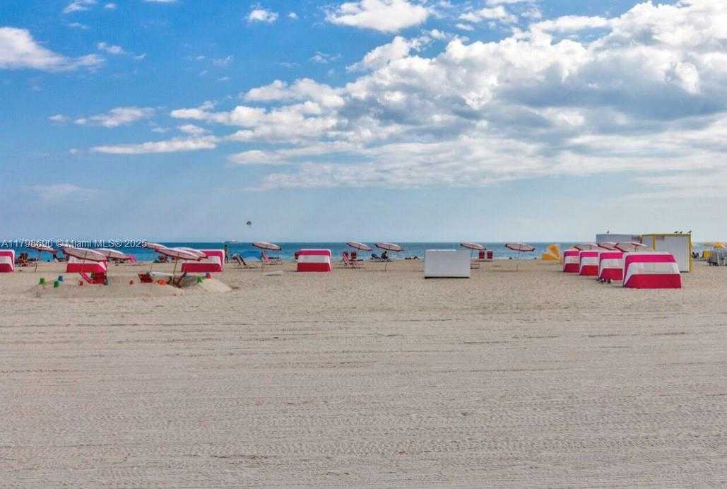 Small Image of 1623 COLLINS AVE #509, Miami Beach Number 23