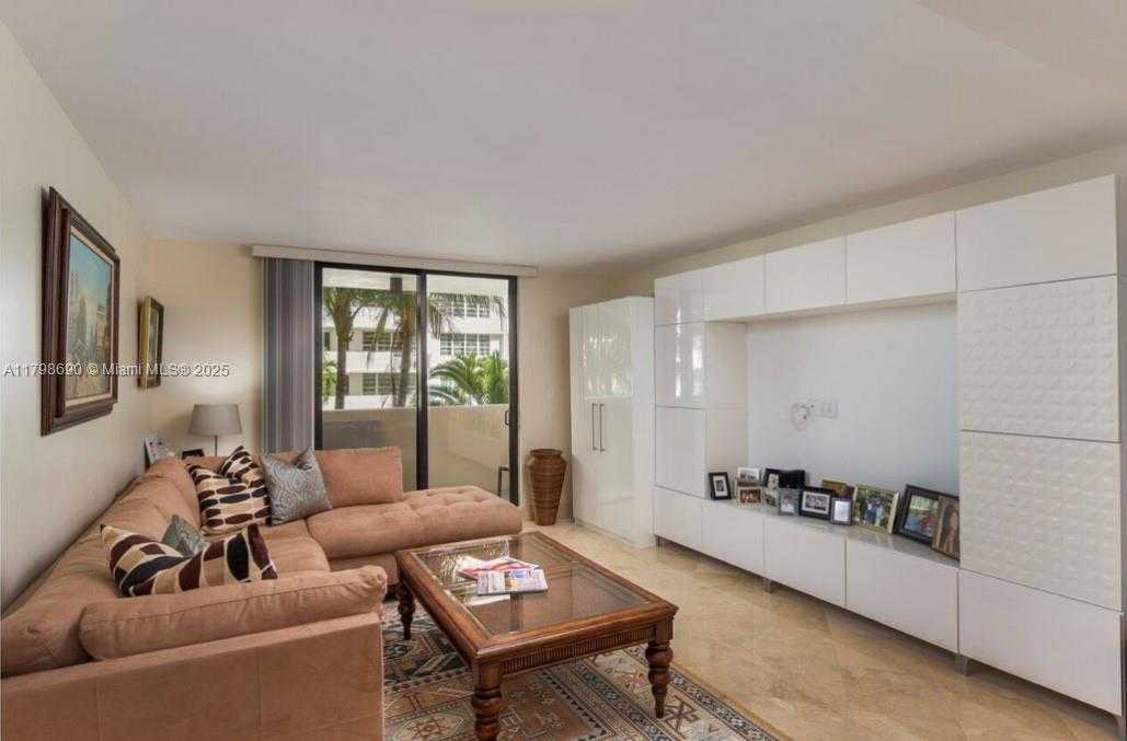 Small Image of 1623 COLLINS AVE #509, Miami Beach Number 8