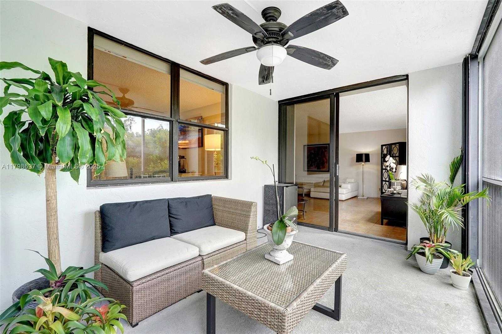 Small Image of 3350 NORTH EAST 192 ST #3G-B, Aventura Number 24