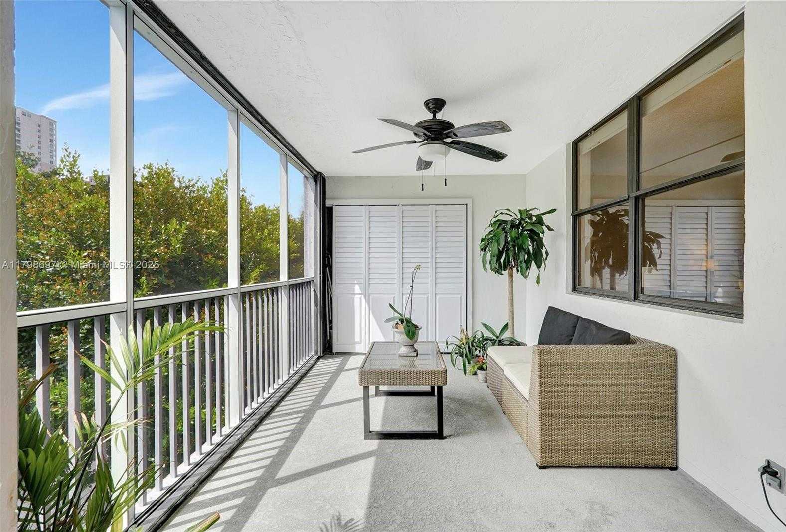 Small Image of 3350 NORTH EAST 192 ST #3G-B, Aventura Number 26