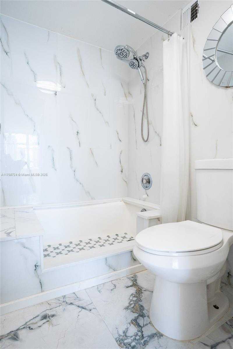 Small Image of 500 THREE ISLANDS BLVD #801, Hallandale Beach Number 15