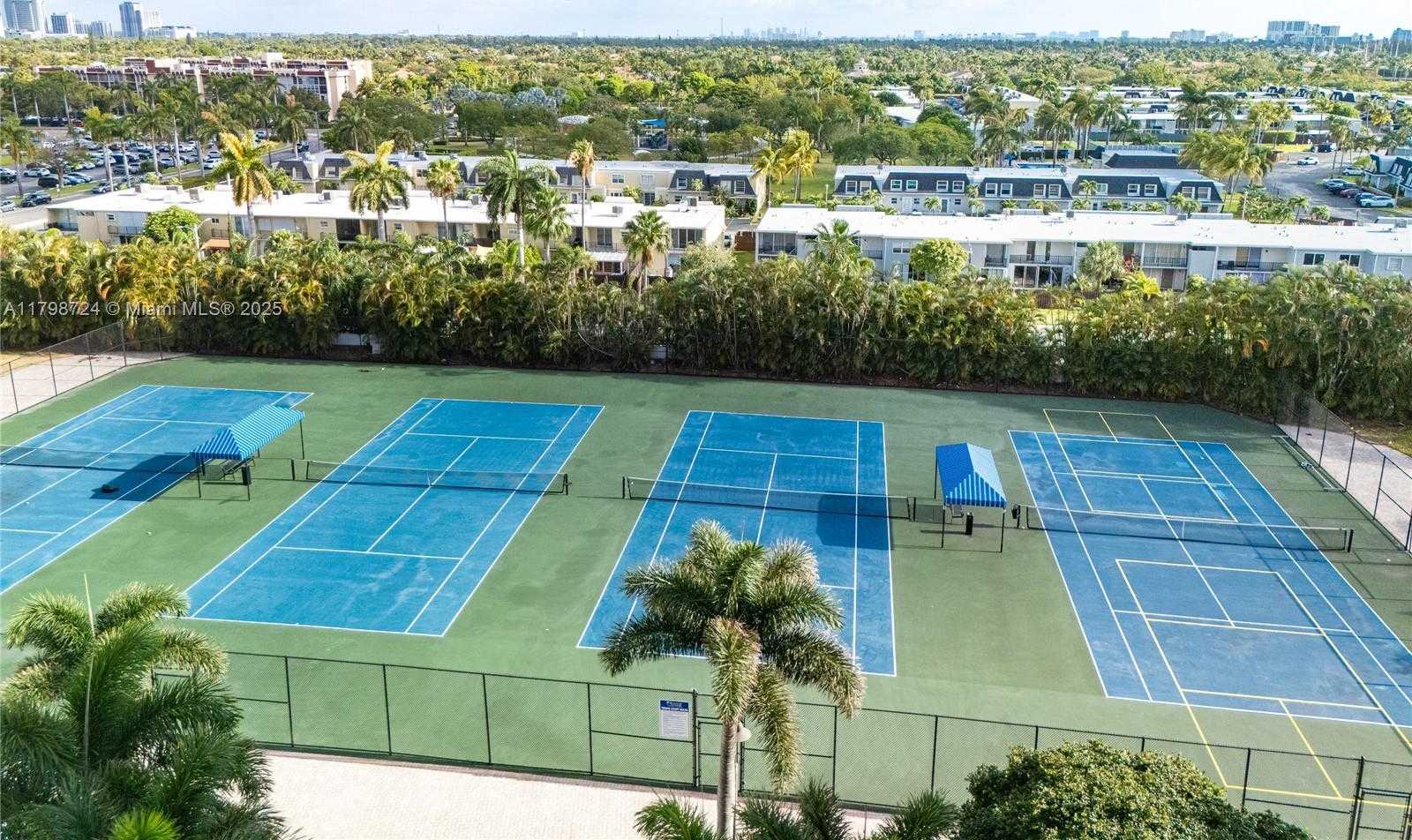 Small Image of 500 THREE ISLANDS BLVD #801, Hallandale Beach Number 32