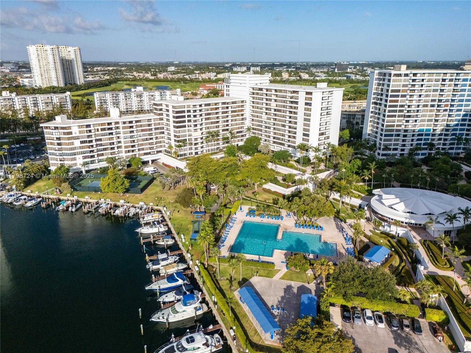 Small Image of 500 THREE ISLANDS BLVD #801, Hallandale Beach Number 36