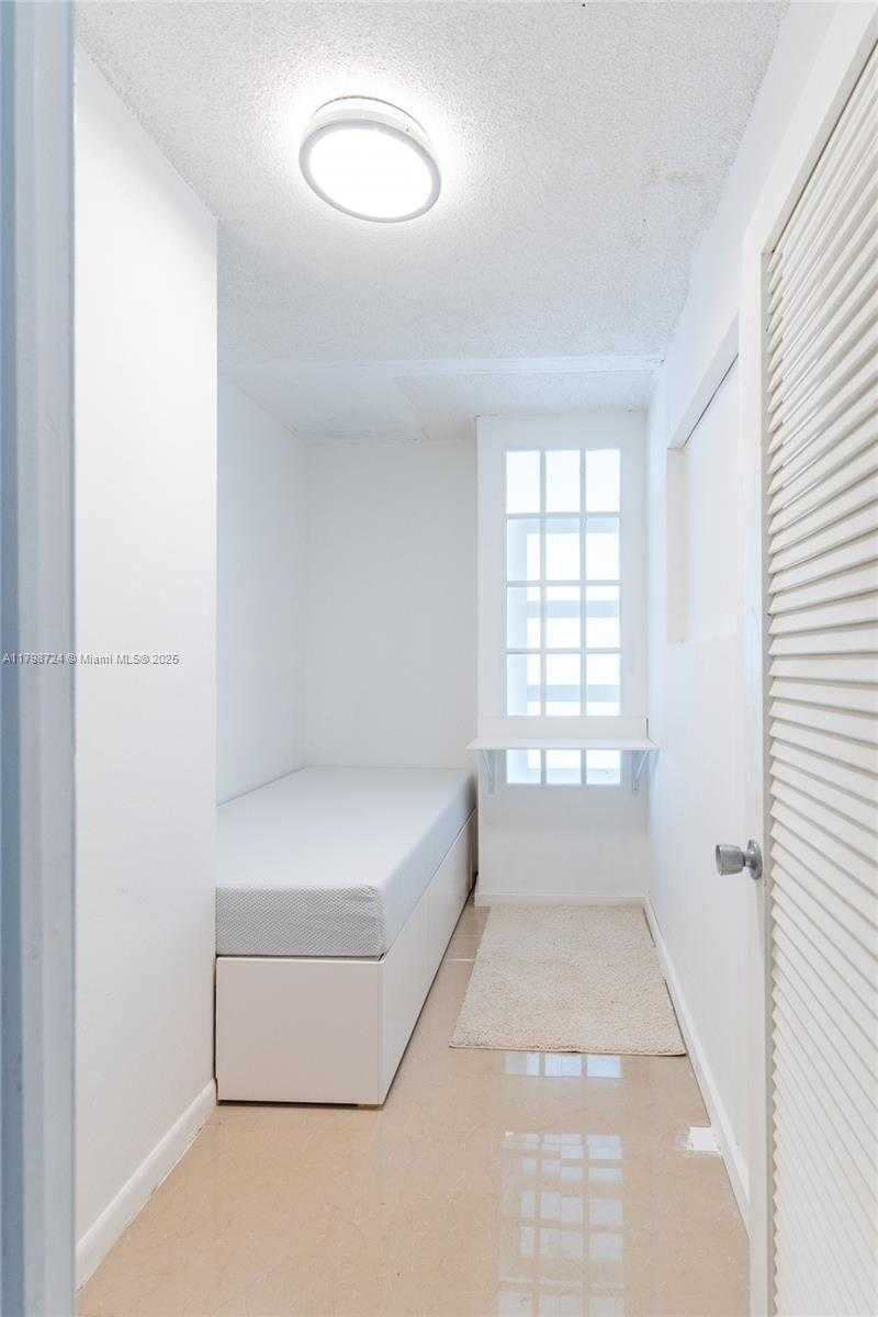 Small Image of 500 THREE ISLANDS BLVD #801, Hallandale Beach Number 7