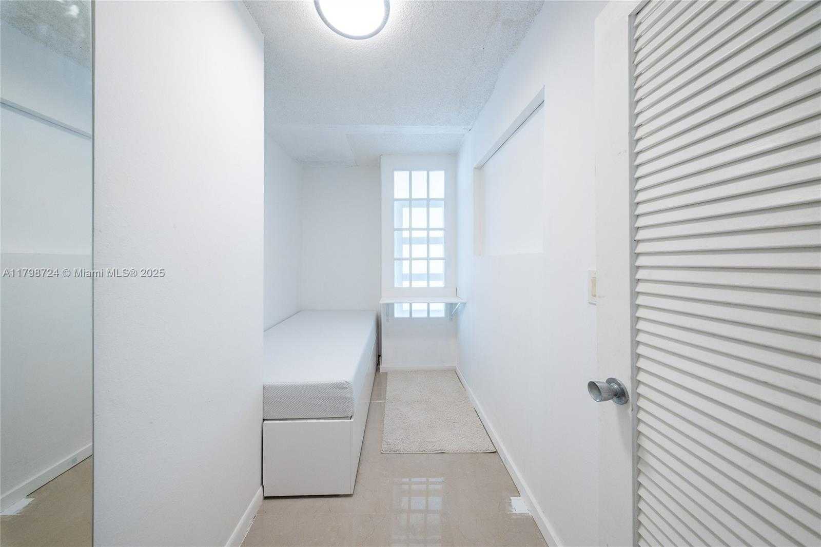 Small Image of 500 THREE ISLANDS BLVD #801, Hallandale Beach Number 8