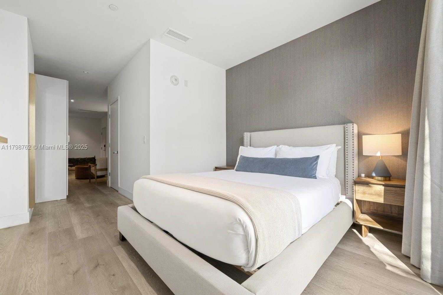 Small Image of 229 SOUTH WEST 9TH ST #404, Miami Number 6