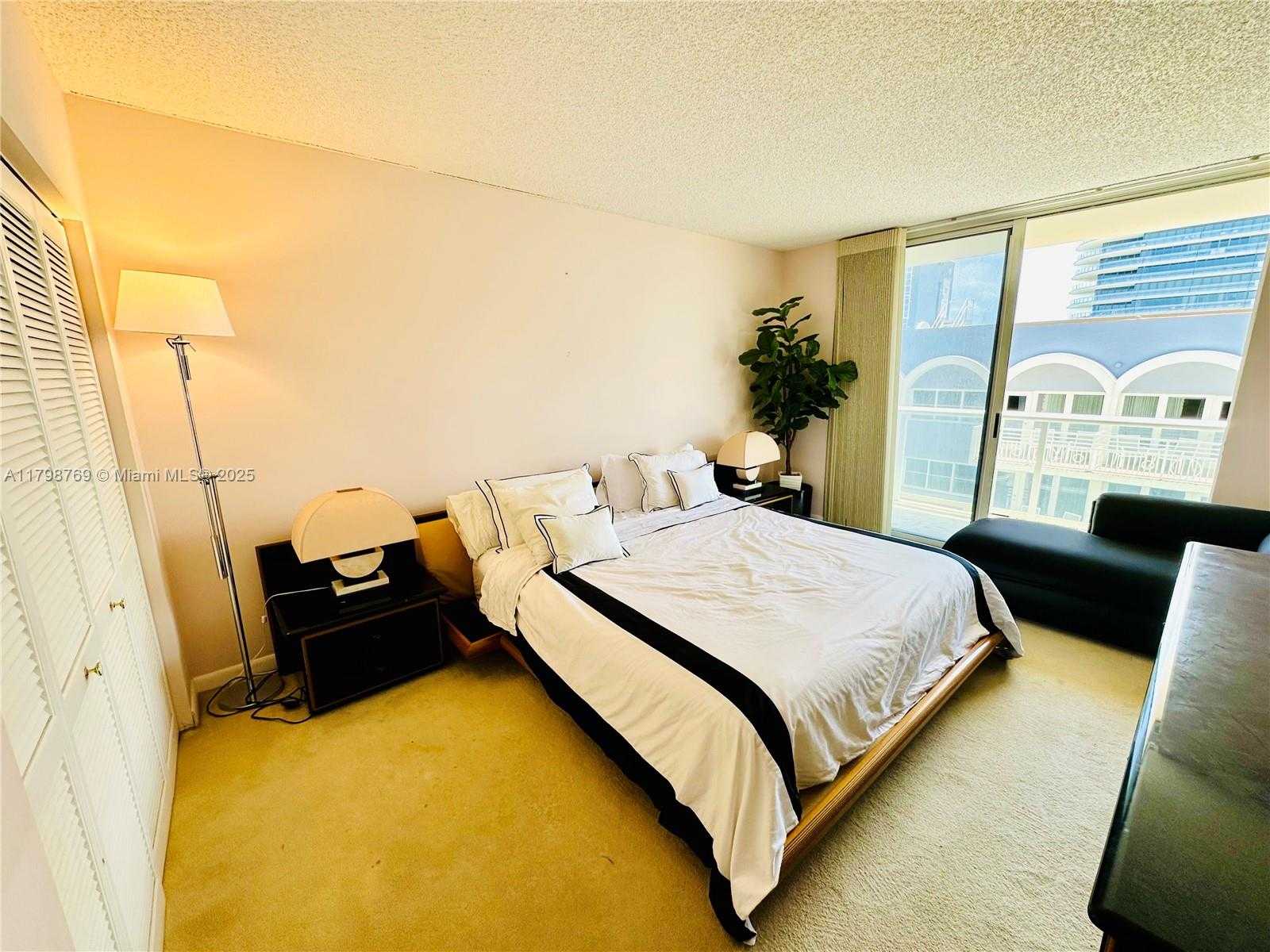 Small Image of 8855 COLLINS AVE #7H, Surfside Number 24