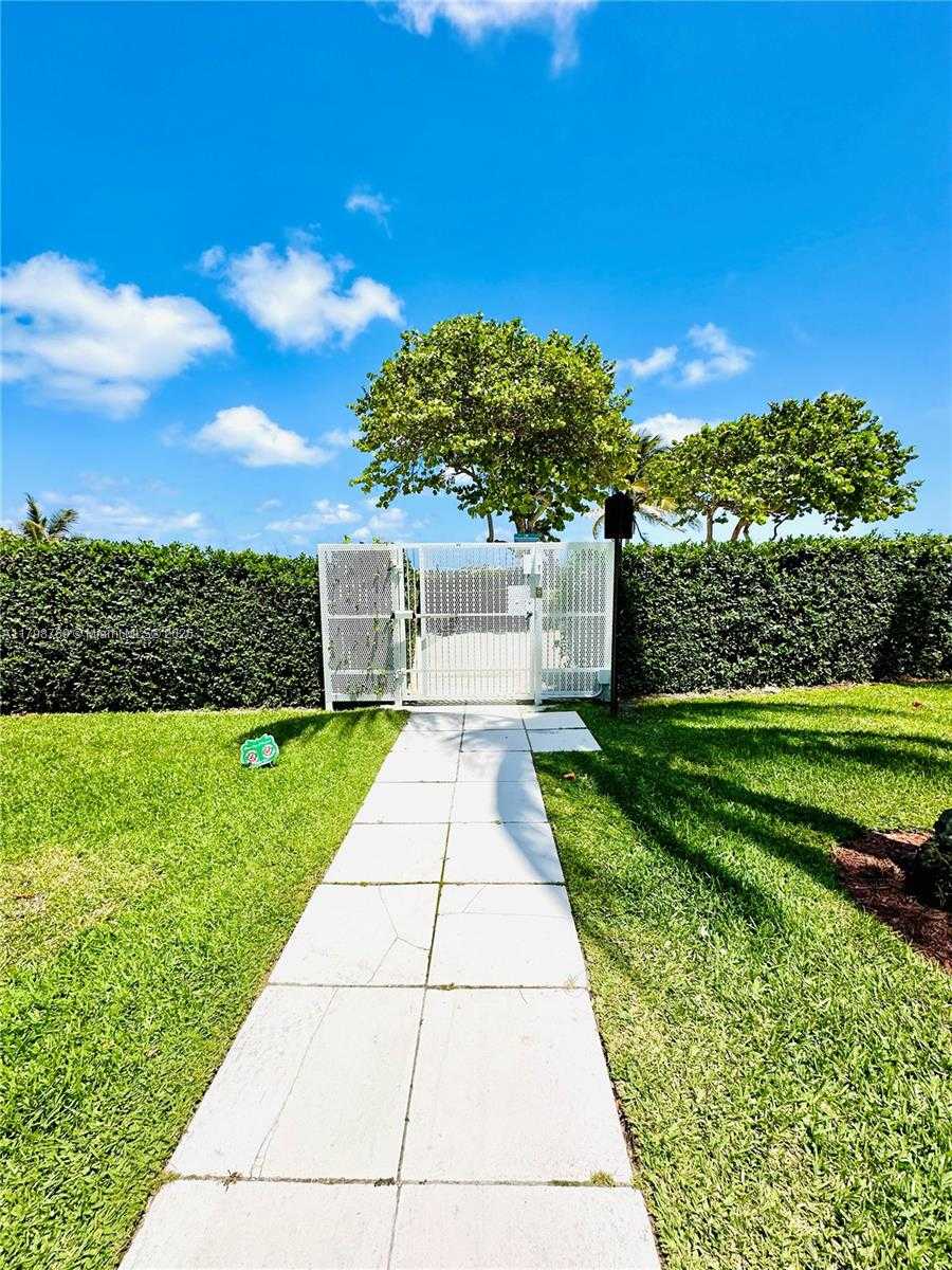 Small Image of 8855 COLLINS AVE #7H, Surfside Number 45