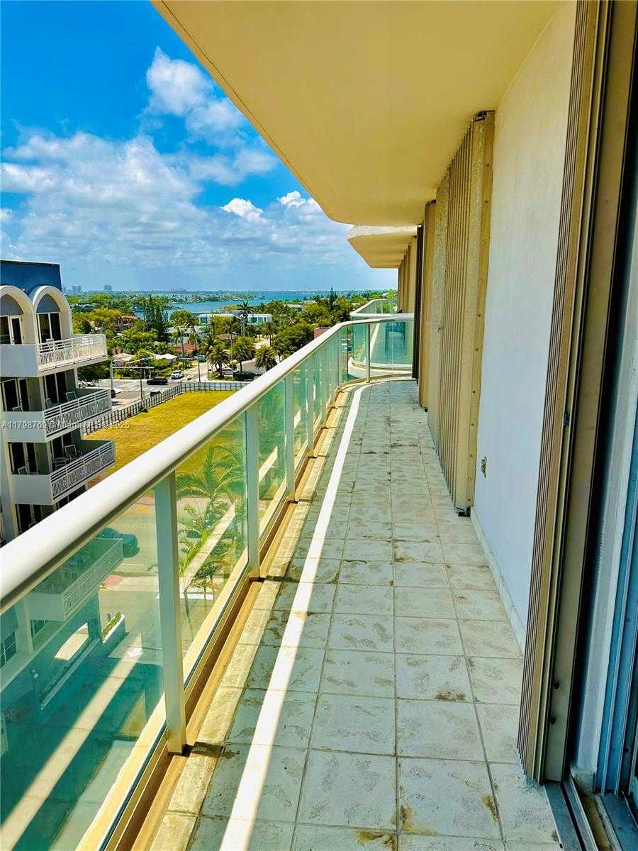 Small Image of 8855 COLLINS AVE #7H, Surfside Number 6