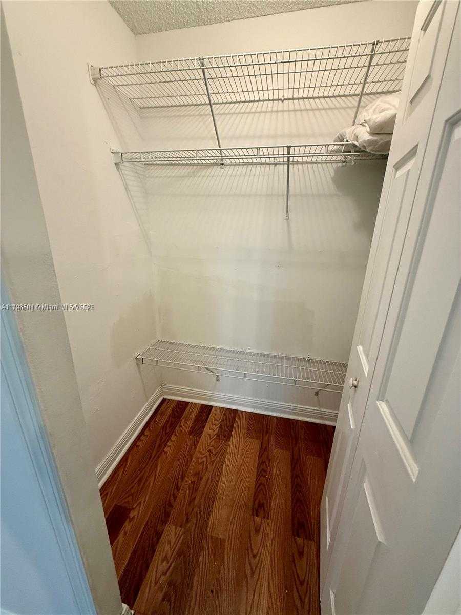 Small Image of 3060 HOLIDAY SPRINGS BLVD #104, Margate Number 13