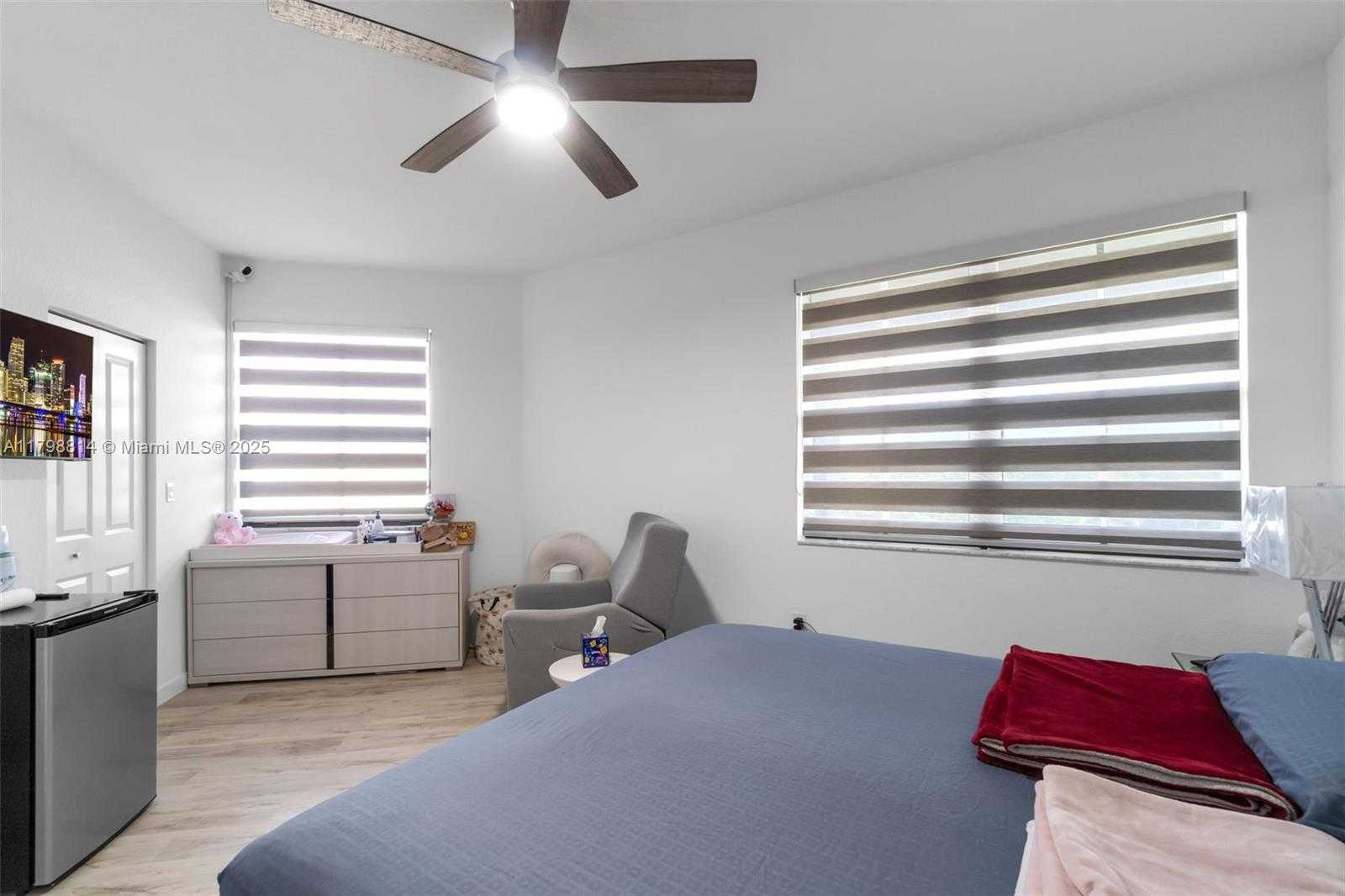 Small Image of 15540 SOUTH WEST 136TH ST #212, Miami Number 19