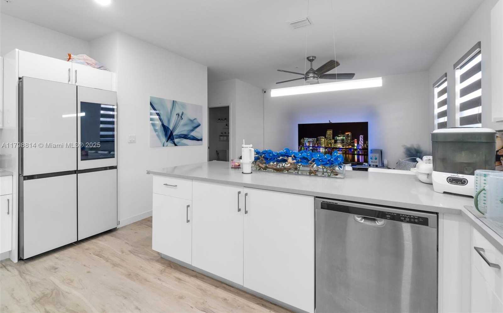 Small Image of 15540 SOUTH WEST 136TH ST #212, Miami Number 8