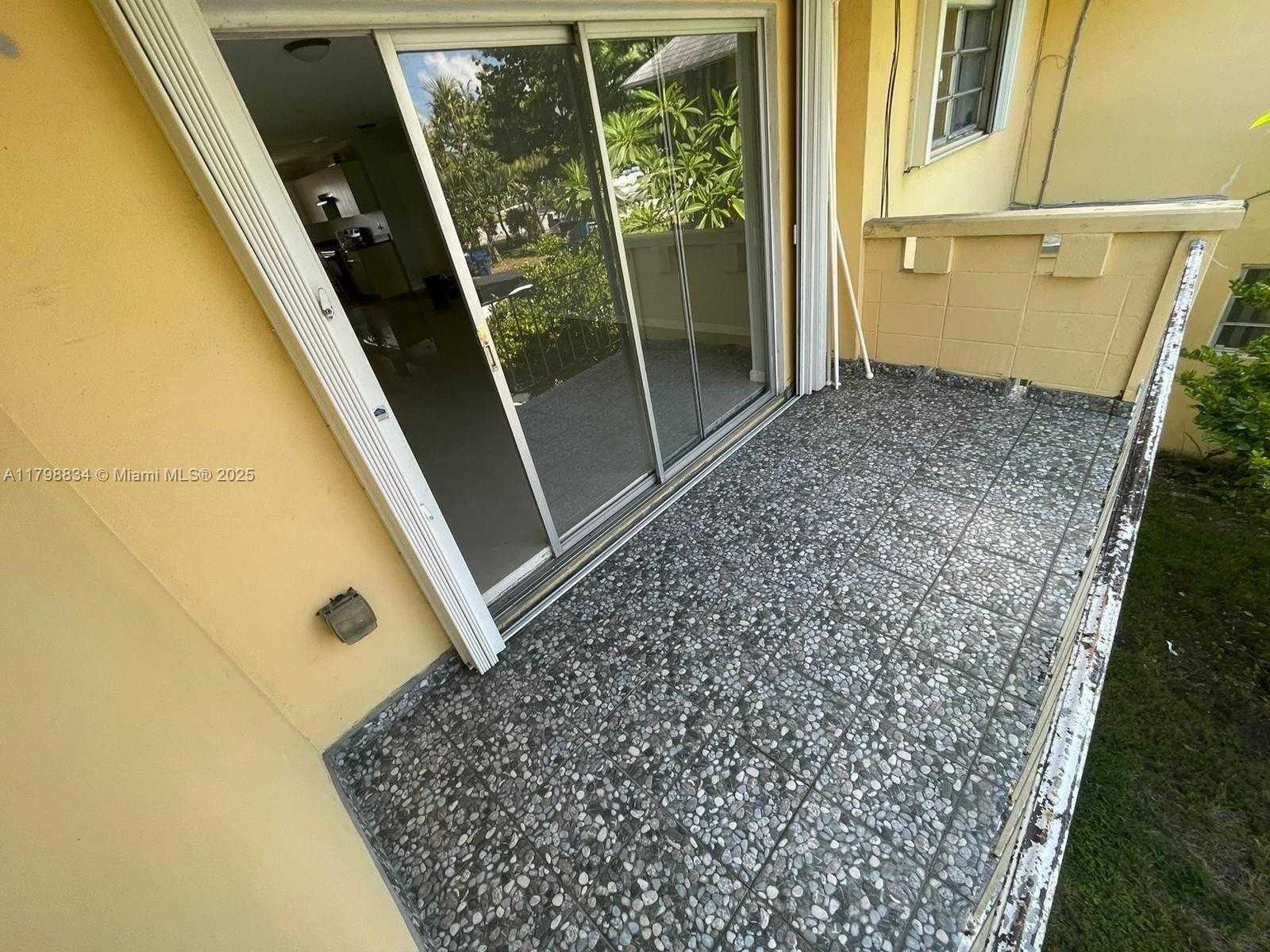 Small Image of 7368 SOUTH WEST 82ND ST #E215, Miami Number 11