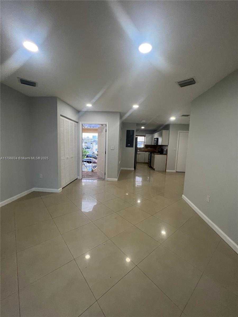 Small Image of 7368 SOUTH WEST 82ND ST #E215, Miami Number 2