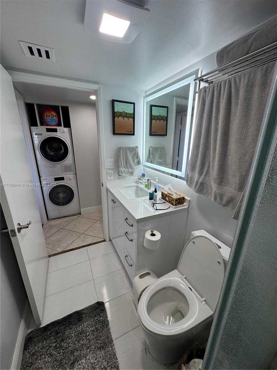 Small Image of 20355 NORTH EAST 34TH CT #428, Aventura Number 15