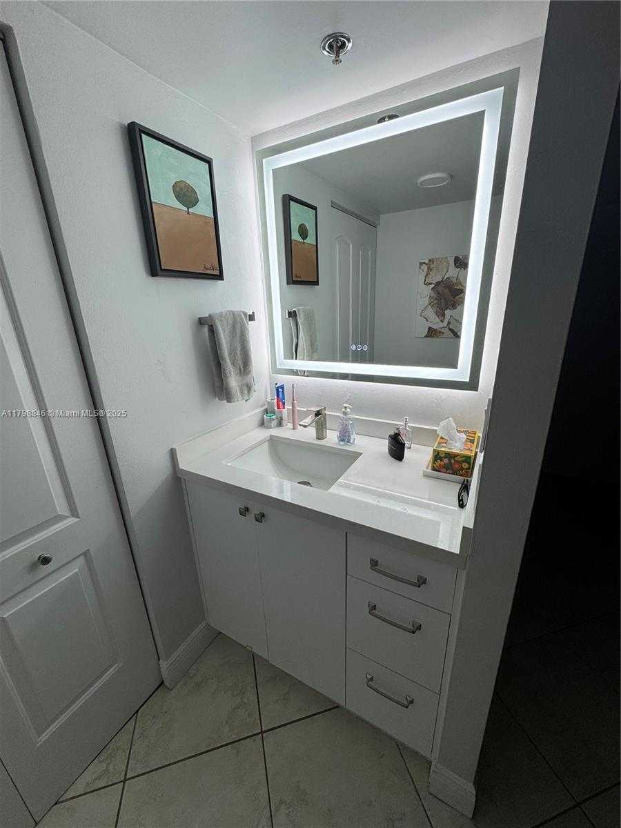 Small Image of 20355 NORTH EAST 34TH CT #428, Aventura Number 19