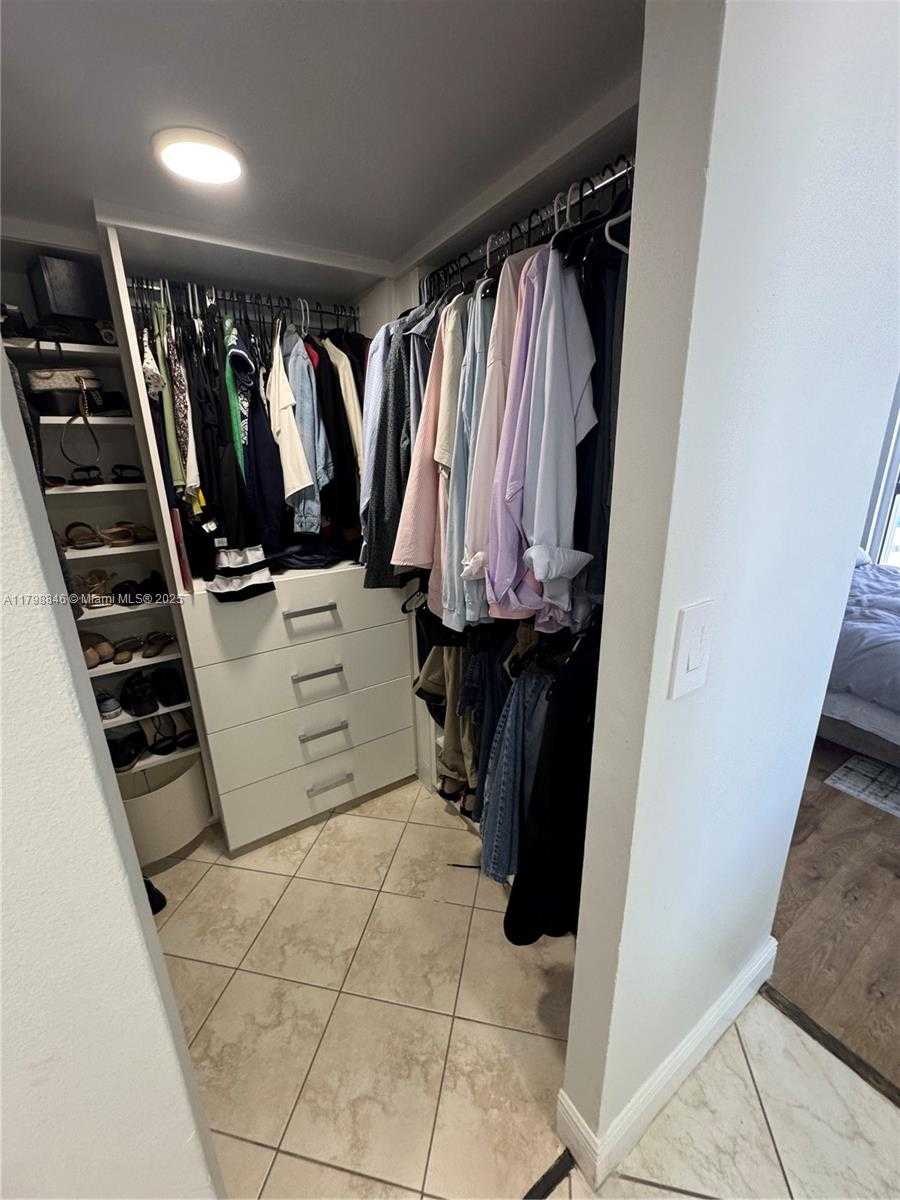 Small Image of 20355 NORTH EAST 34TH CT #428, Aventura Number 24