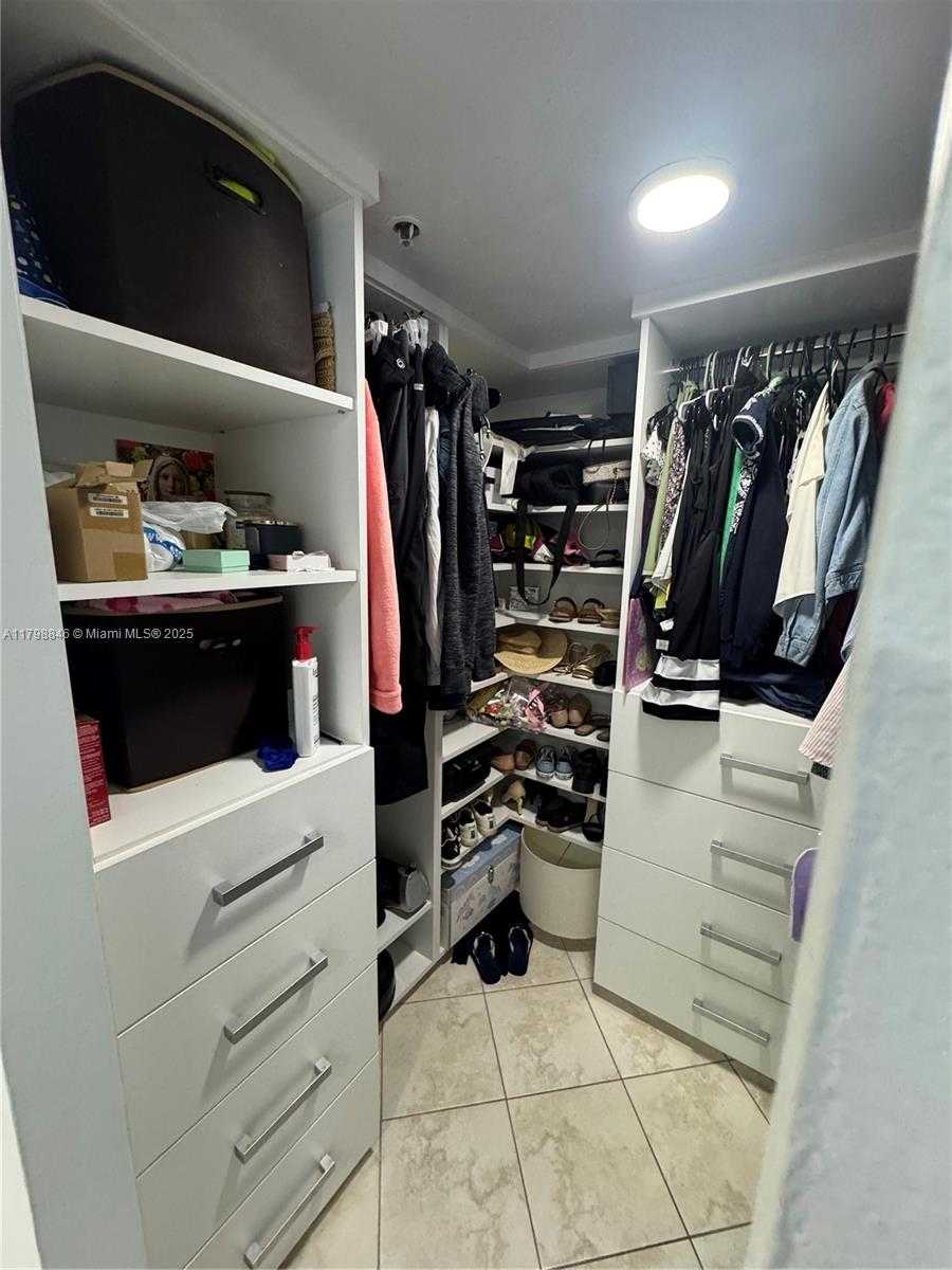 Small Image of 20355 NORTH EAST 34TH CT #428, Aventura Number 25