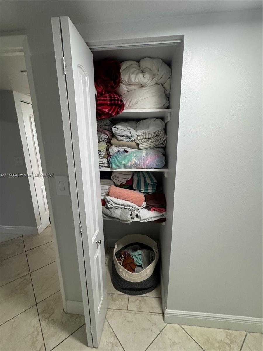 Small Image of 20355 NORTH EAST 34TH CT #428, Aventura Number 30
