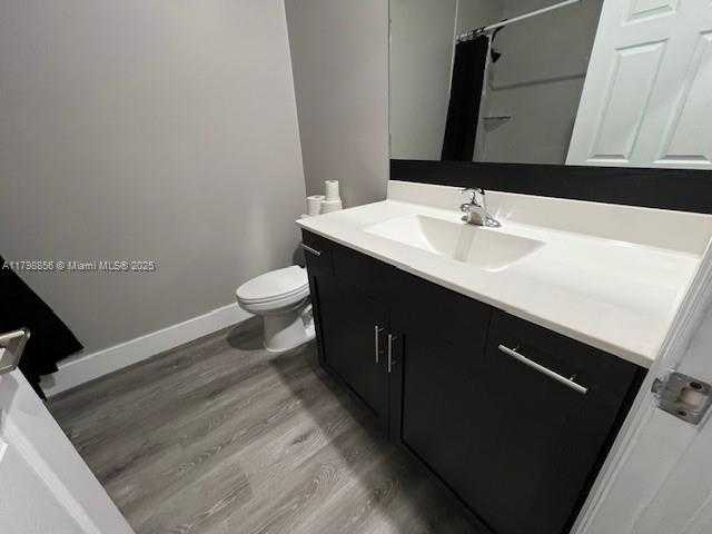 Small Image of 3431 WEST 106TH TER, Hialeah Number 19