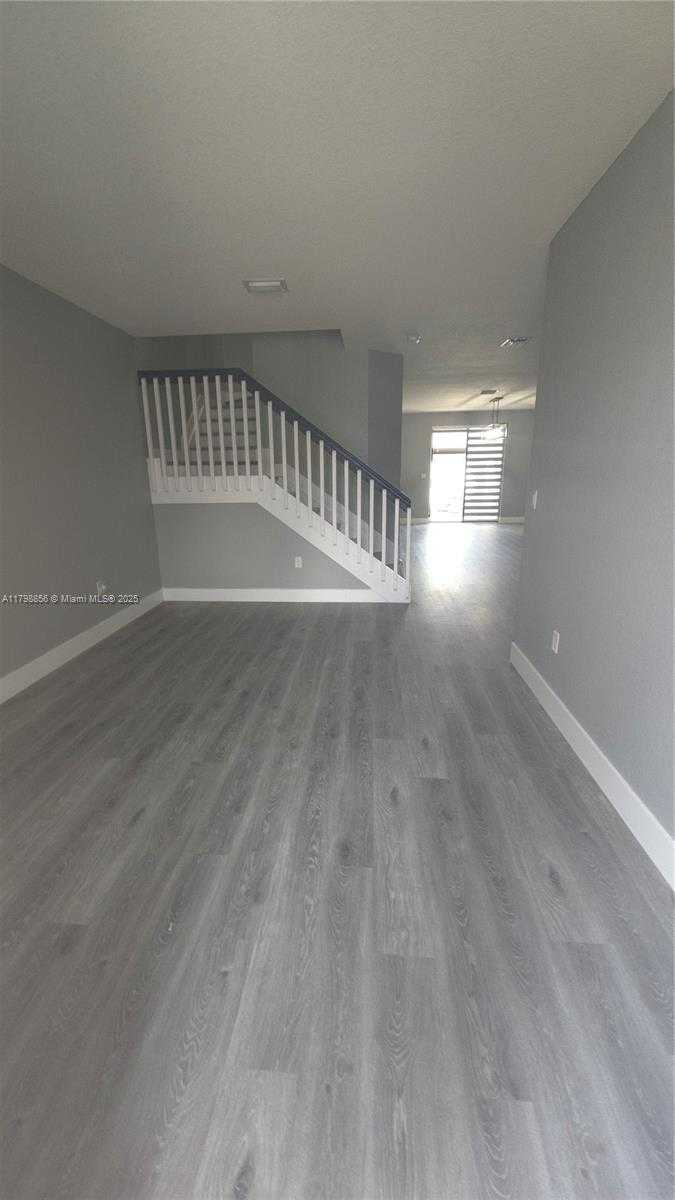 Small Image of 3431 WEST 106TH TER, Hialeah Number 24