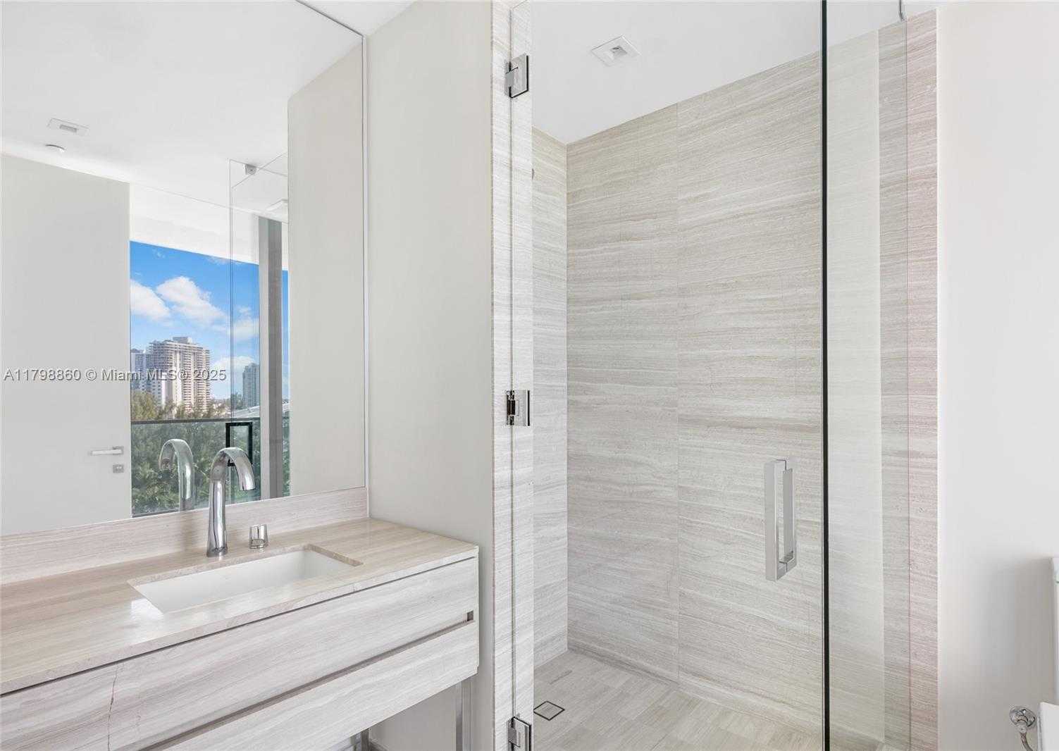 Small Image of 18975 COLLINS AVE #600, Sunny Isles Beach Number 19