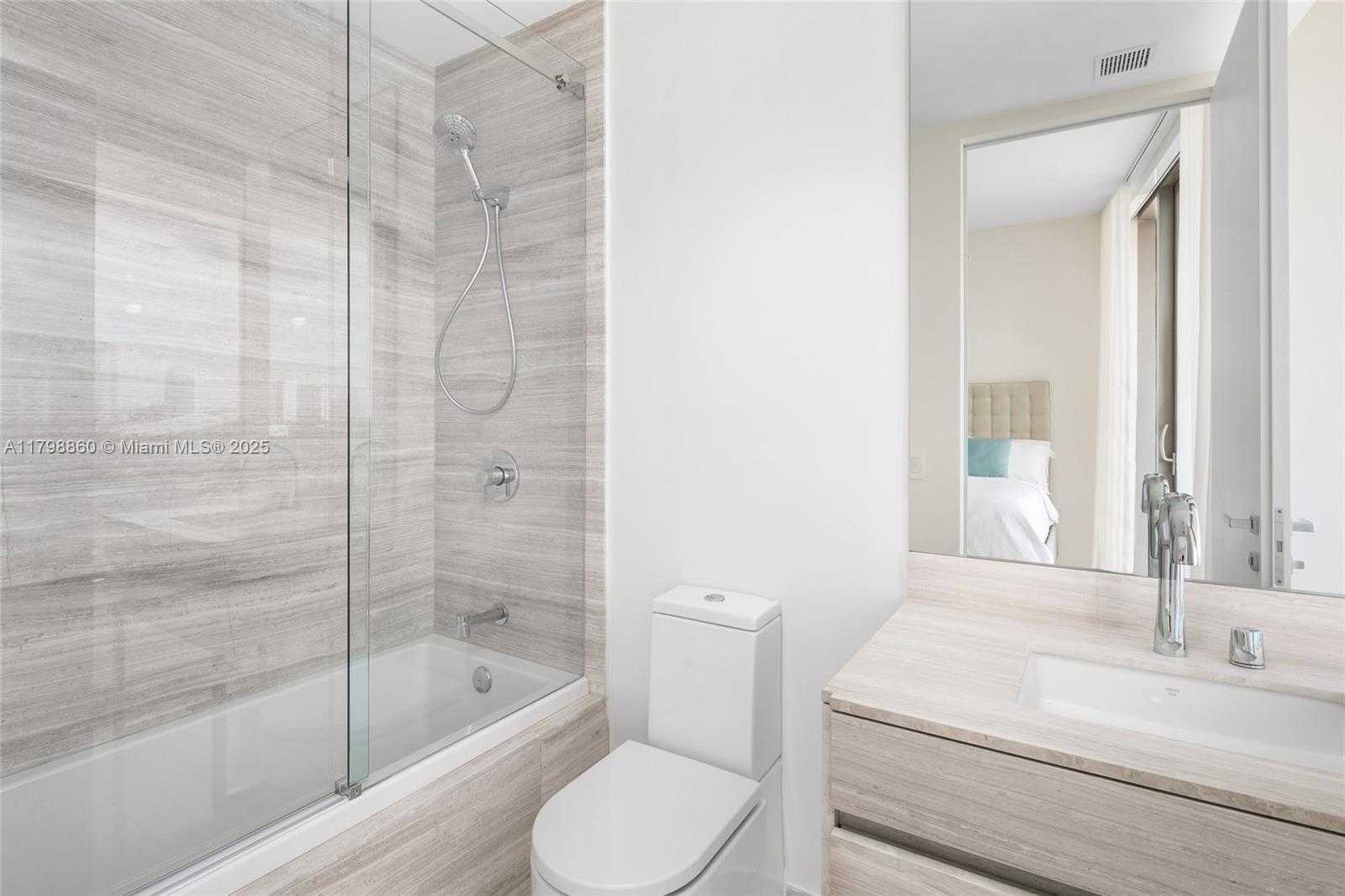 Small Image of 18975 COLLINS AVE #600, Sunny Isles Beach Number 20