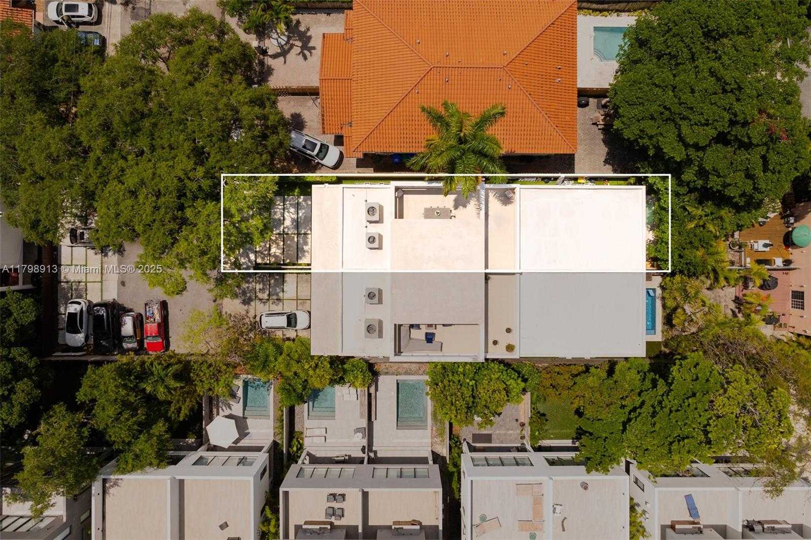 Small Image of 2916 CATALINA ST #2916, Coconut Grove Number 36