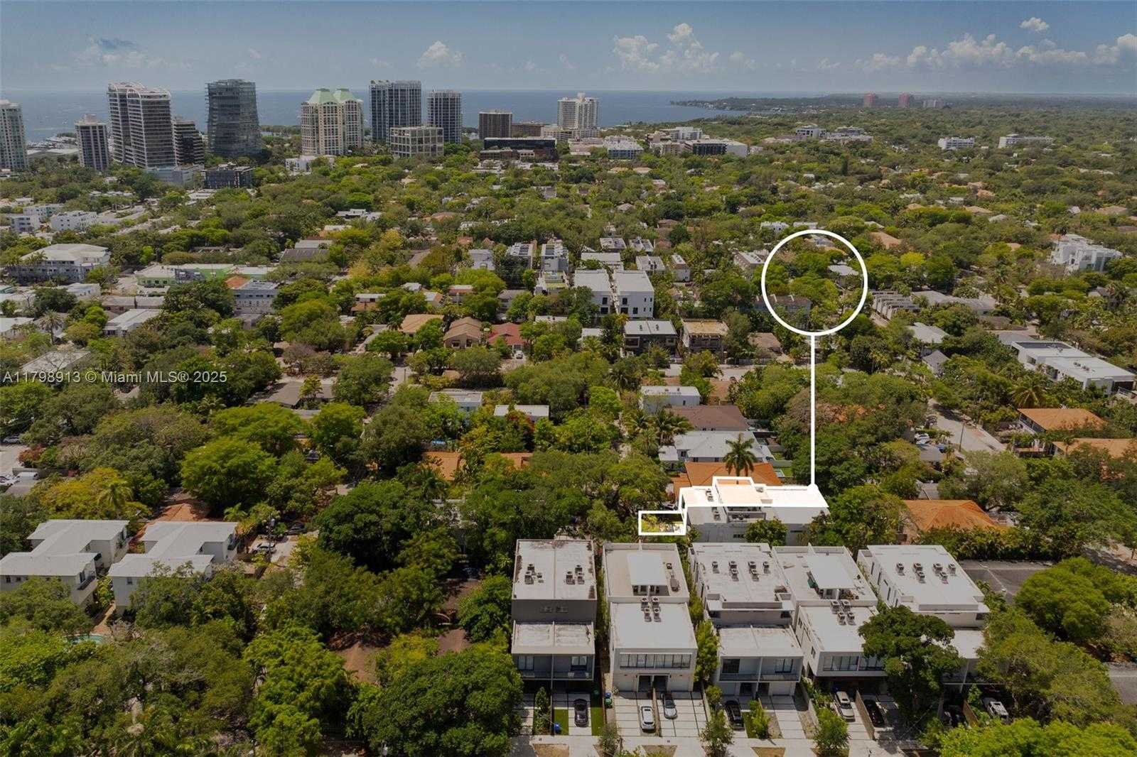 Small Image of 2916 CATALINA ST #2916, Coconut Grove Number 40