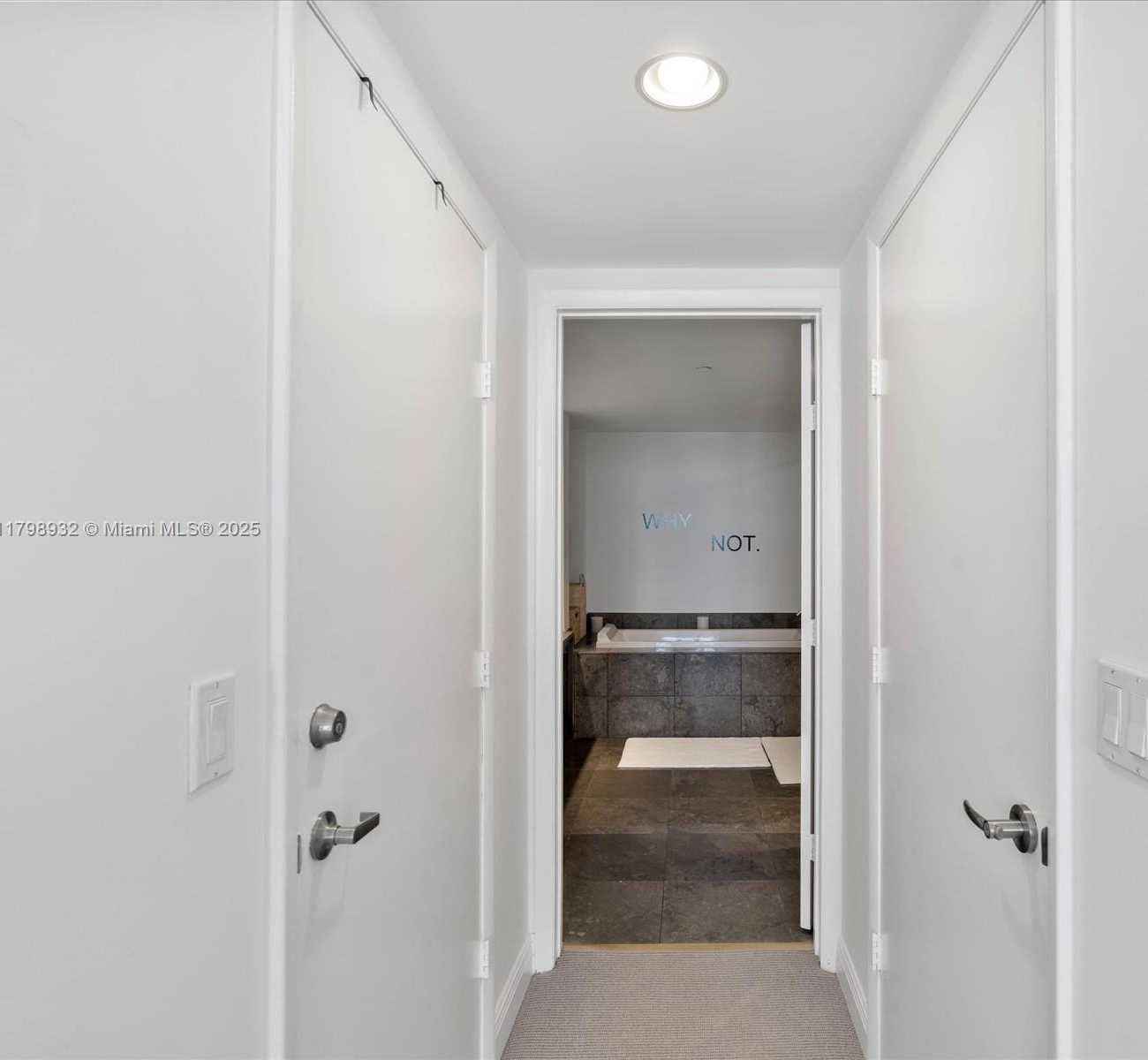 Small Image of 475 BRICKELL AVE #5507, Miami Number 20