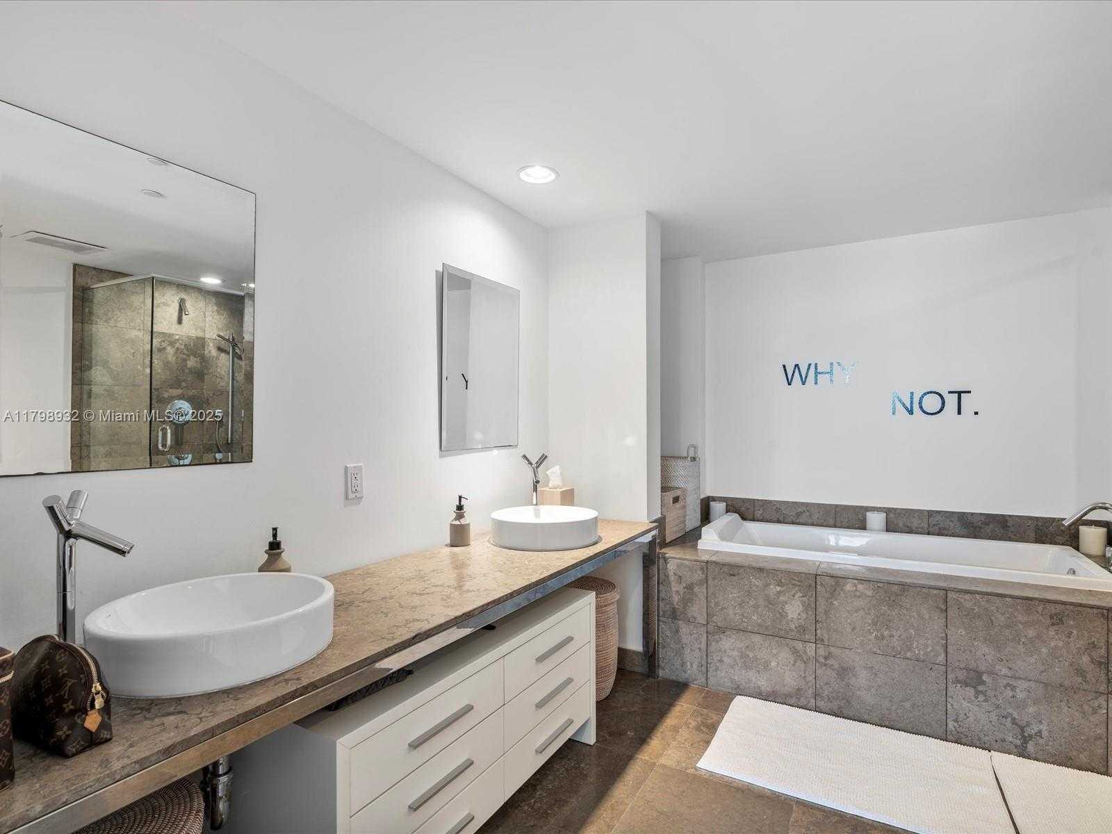 Small Image of 475 BRICKELL AVE #5507, Miami Number 21