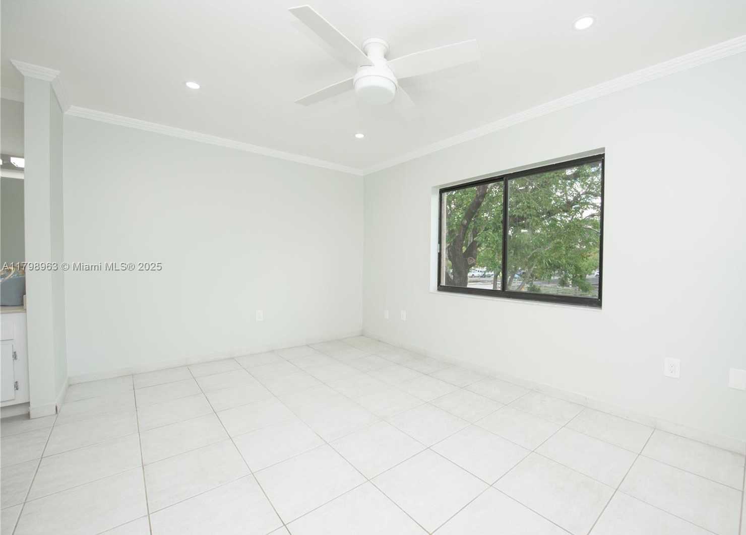 Small Image of 10945 SOUTH WEST 113TH PL #1B, Miami Number 27