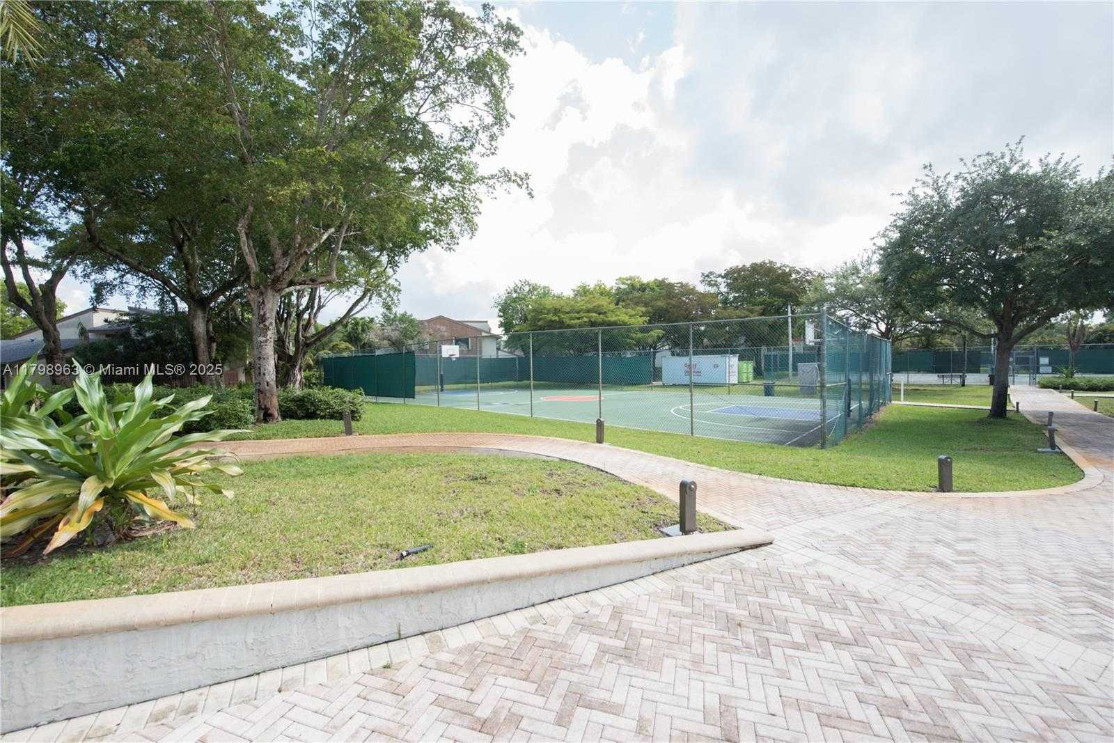 Small Image of 10945 SOUTH WEST 113TH PL #1B, Miami Number 36