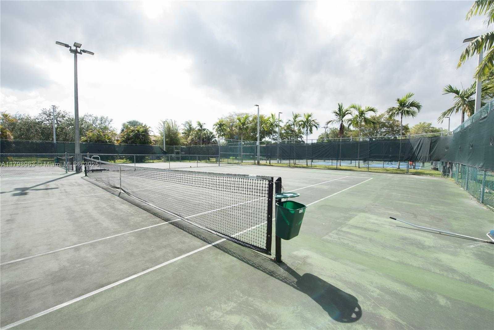 Small Image of 10945 SOUTH WEST 113TH PL #1B, Miami Number 41