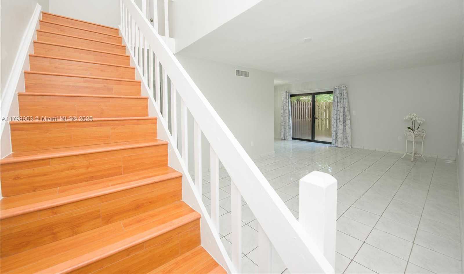 Small Image of 10945 SOUTH WEST 113TH PL #1B, Miami Number 9