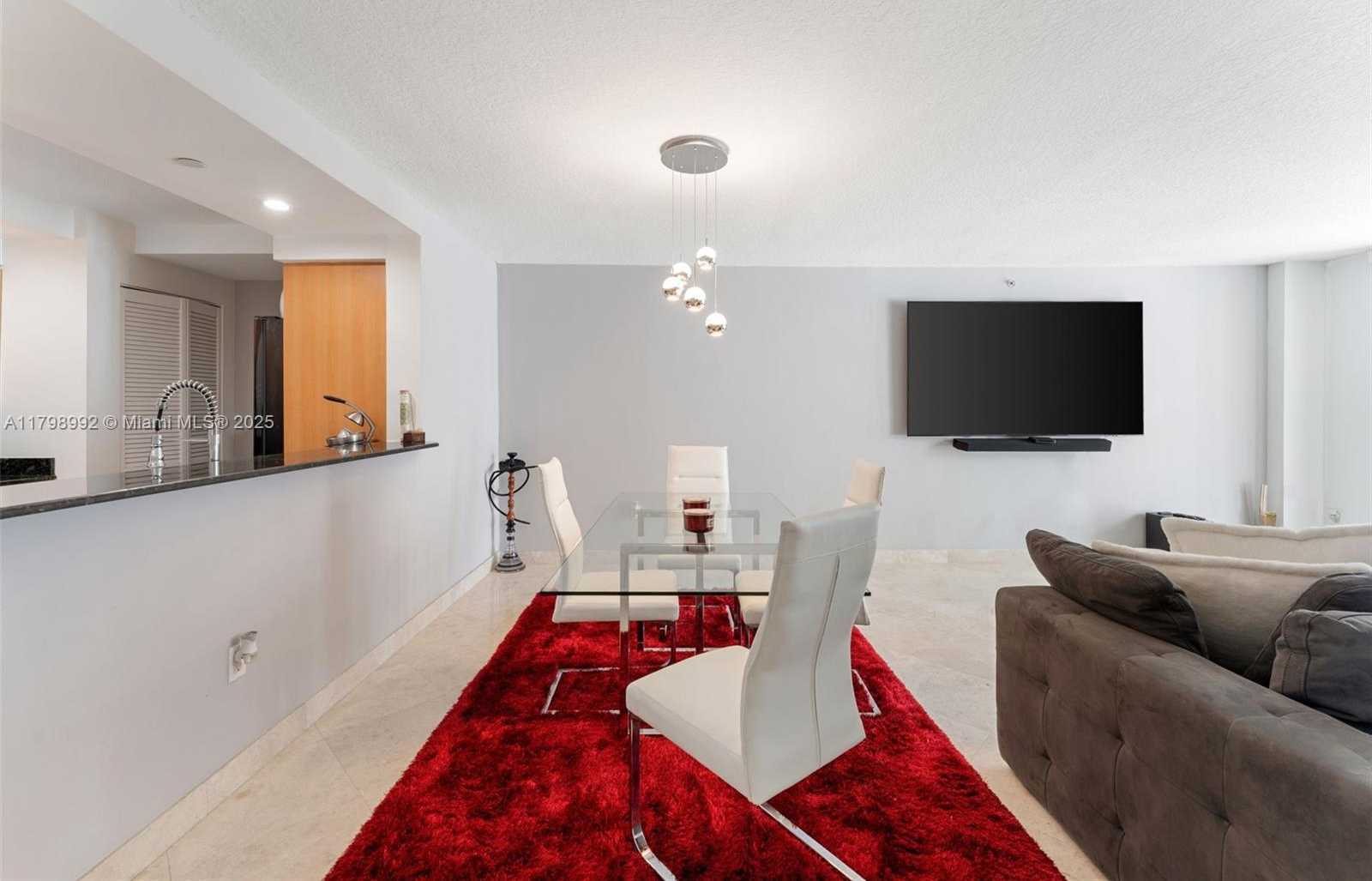 Small Image of 6917 COLLINS AVE #607, Miami Beach Number 12