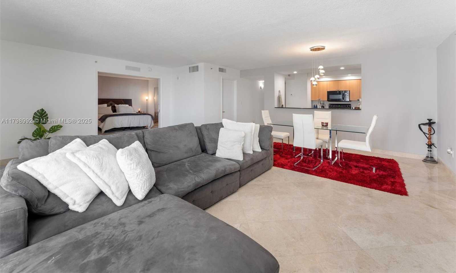 Small Image of 6917 COLLINS AVE #607, Miami Beach Number 14