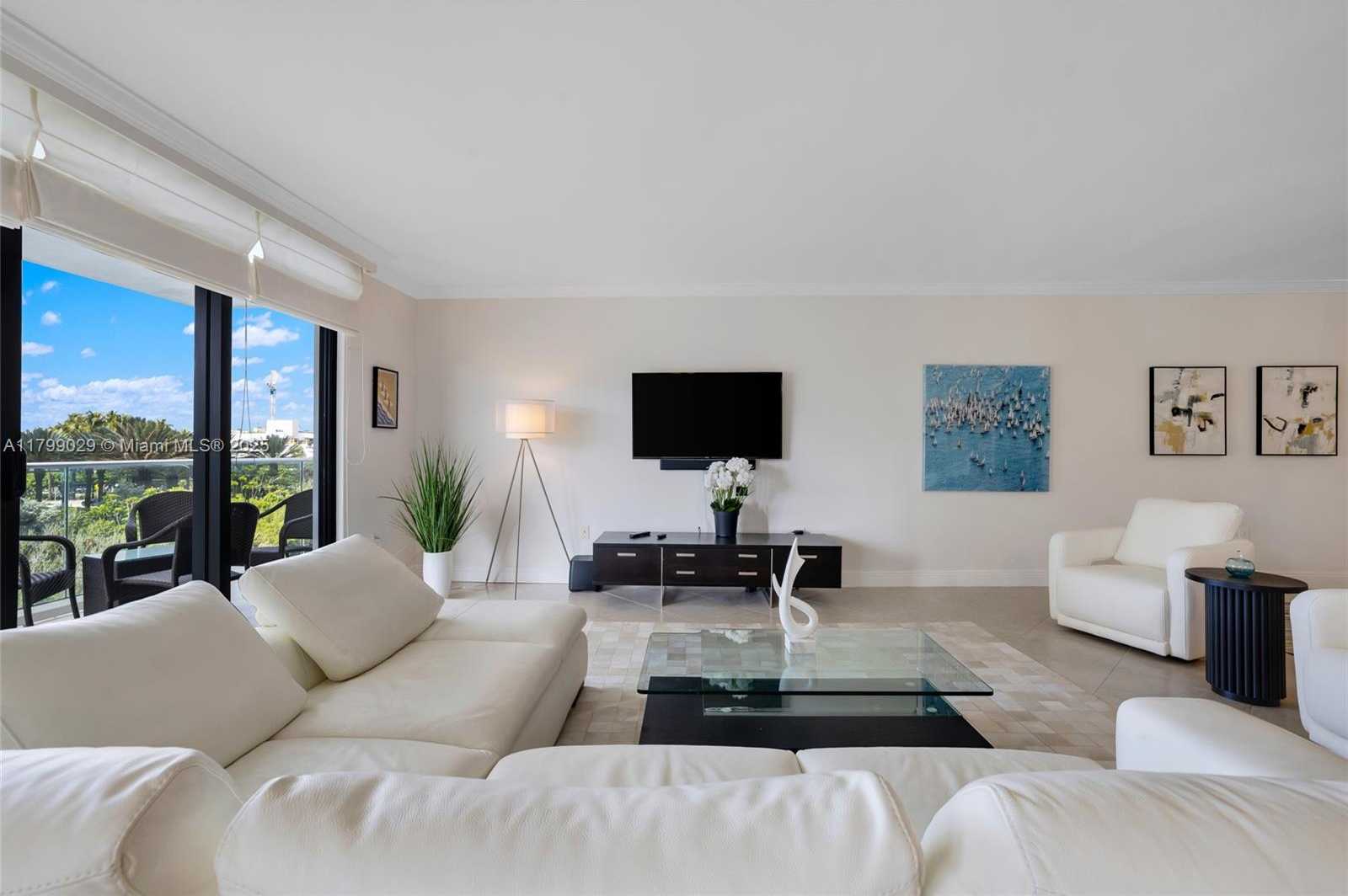 Small Image of 9801 COLLINS AVE #5S, Bal Harbour Number 5
