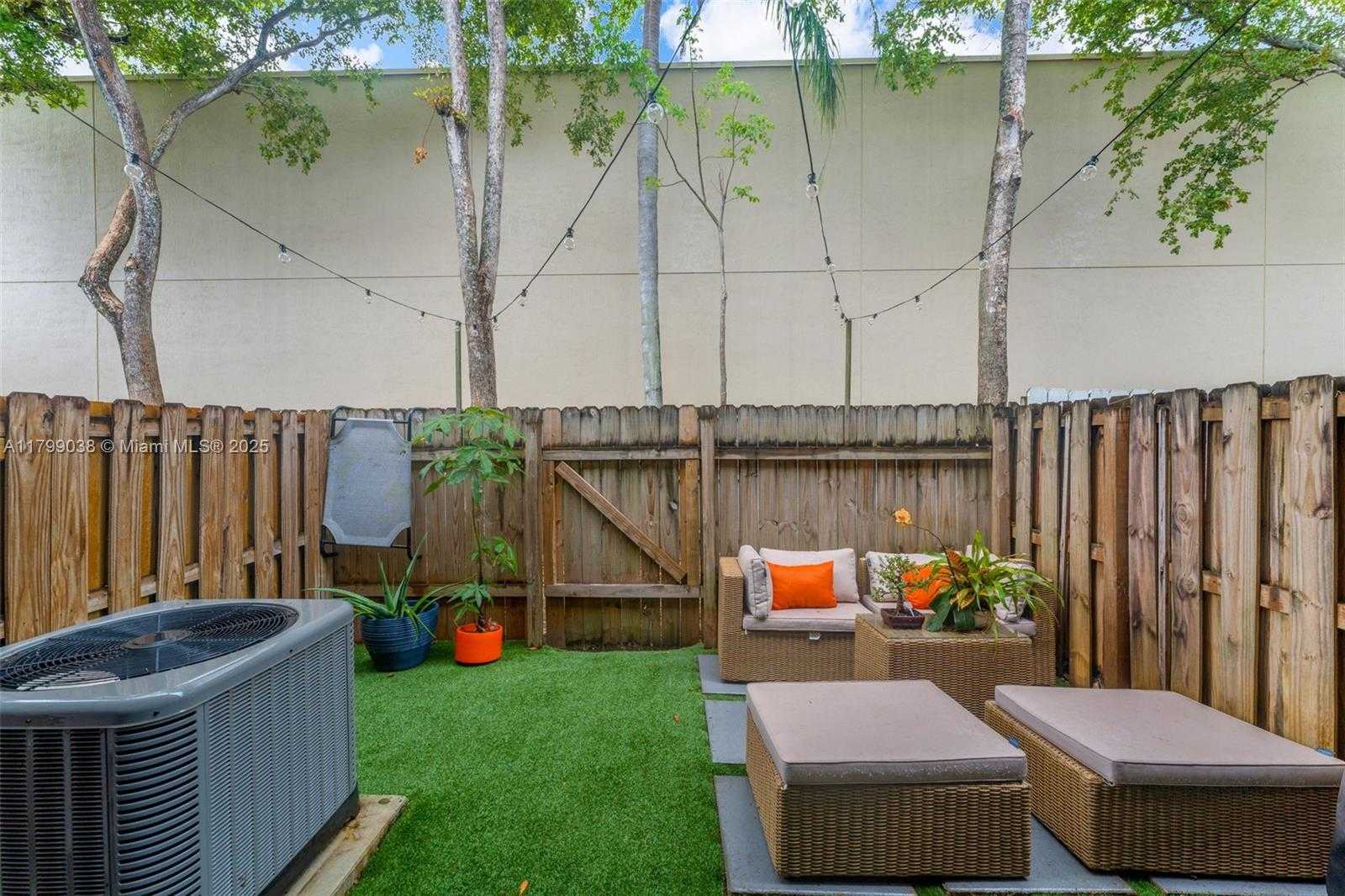 Small Image of 14157 SOUTH WEST 120TH CT #4-13, Miami Number 23