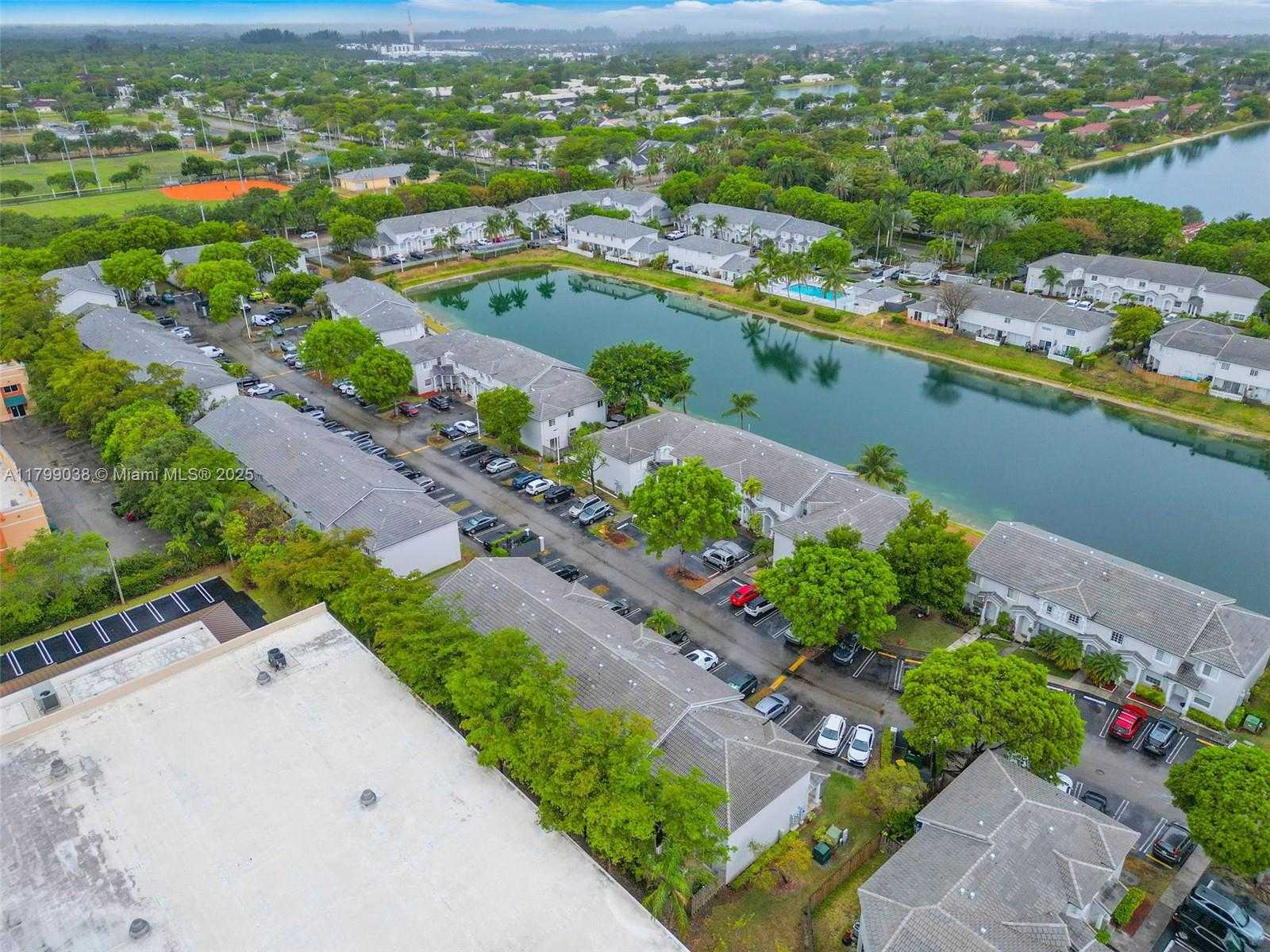 Small Image of 14157 SOUTH WEST 120TH CT #4-13, Miami Number 26