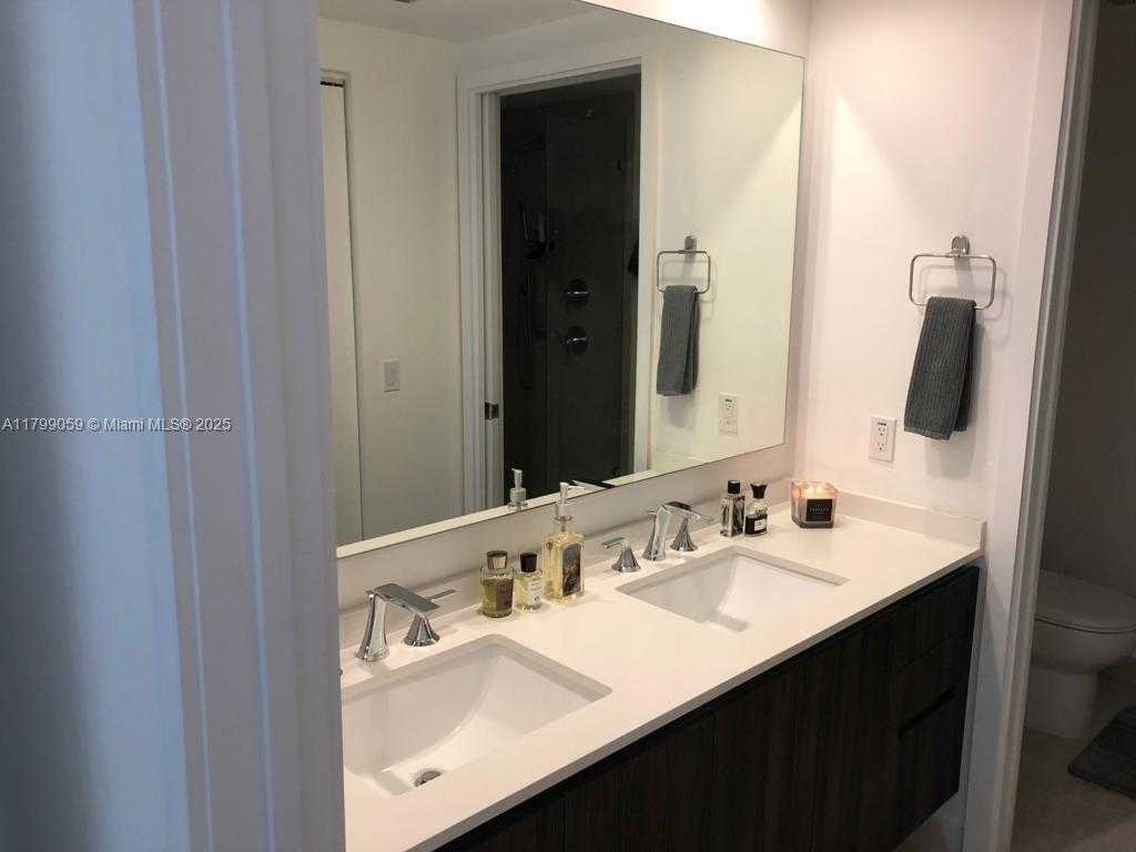 Small Image of 488 NORTH EAST 18TH ST #2802, Miami Number 7
