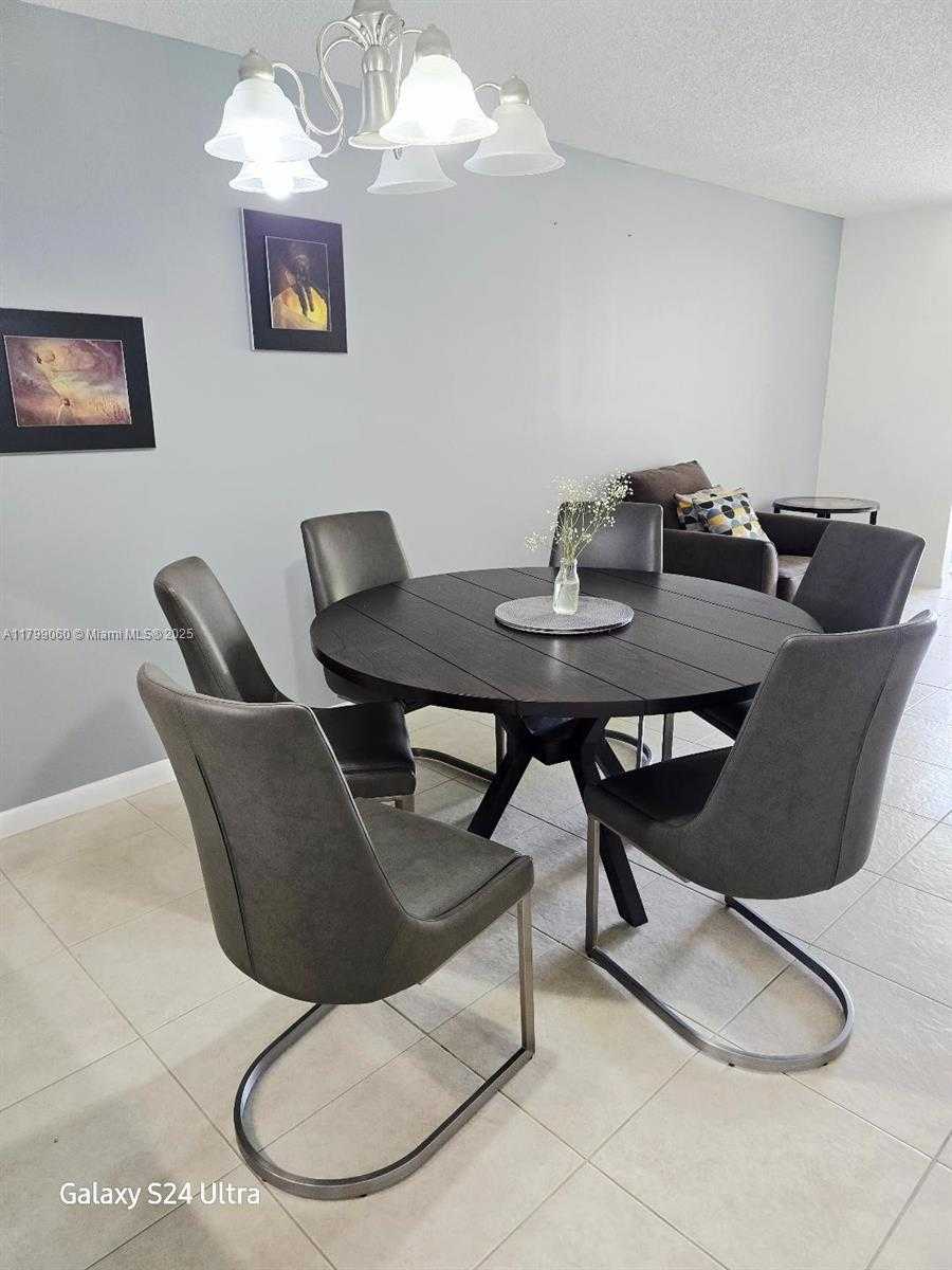 Small Image of 9800 SUNRISE LAKES BLVD #104, Sunrise Number 4