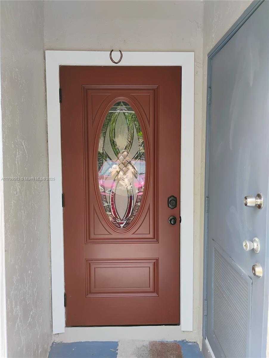 Small Image of 7904 SOUTH WEST 8TH ST, North Lauderdale Number 2
