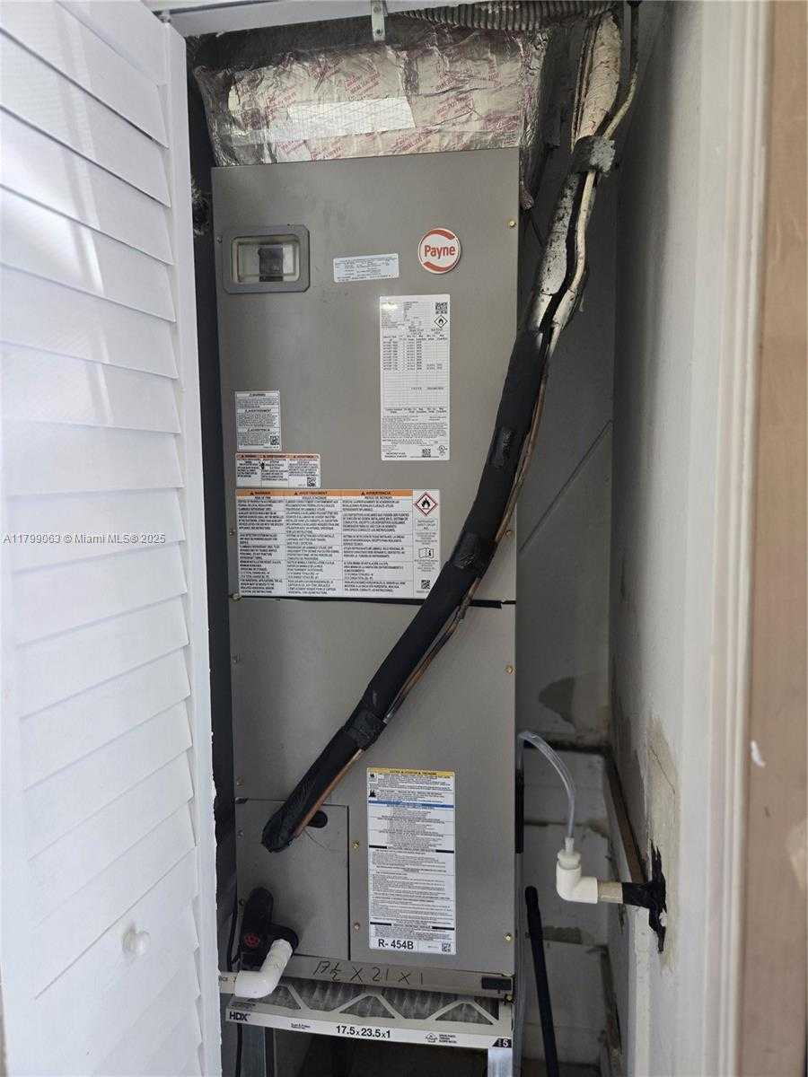 Small Image of 7904 SOUTH WEST 8TH ST, North Lauderdale Number 23