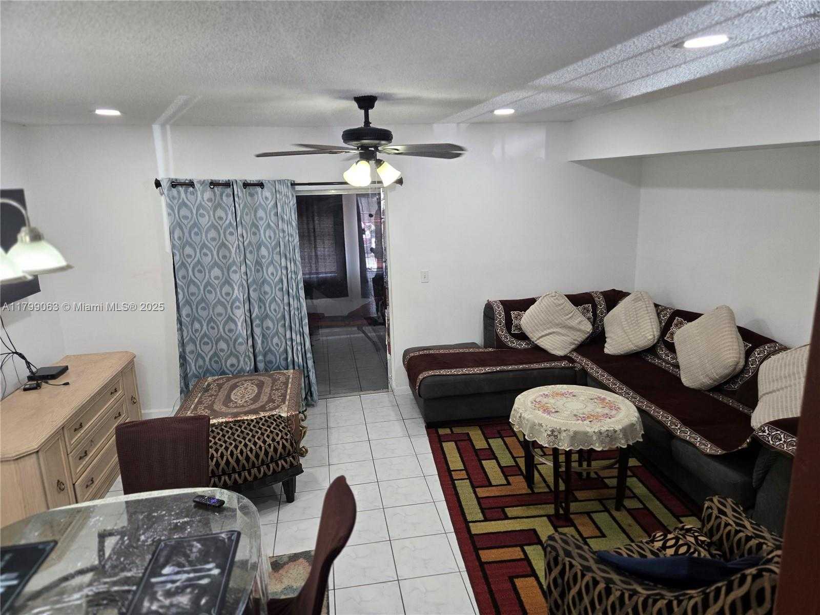 Small Image of 7904 SOUTH WEST 8TH ST, North Lauderdale Number 8